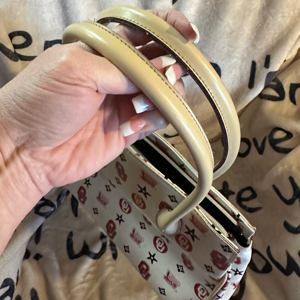 OU Monogram Purse - Picture 7 of 9